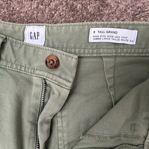 Gap wide legged cropped jeans 3/4 length